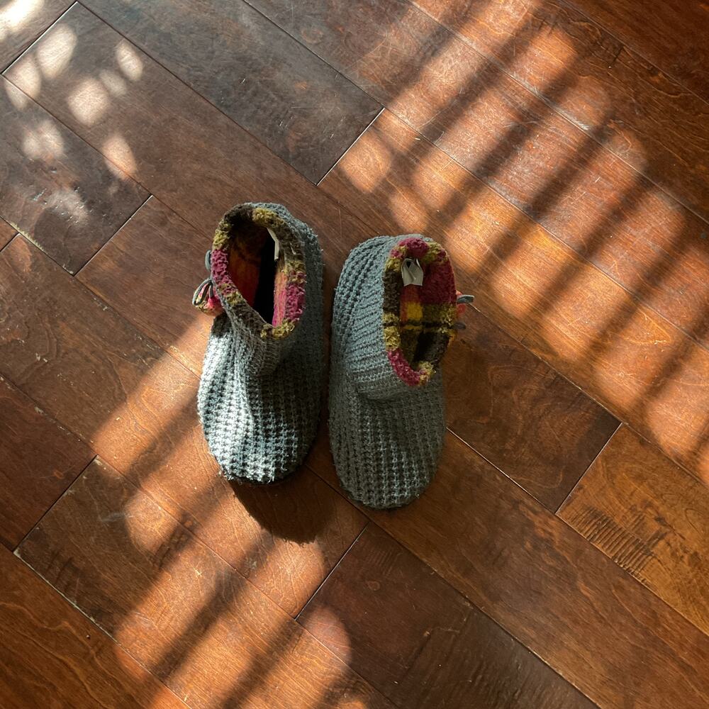 Cuddl Duds Fleece Lined Ankle Bootie Slippers Foam Insole Sz 9-10